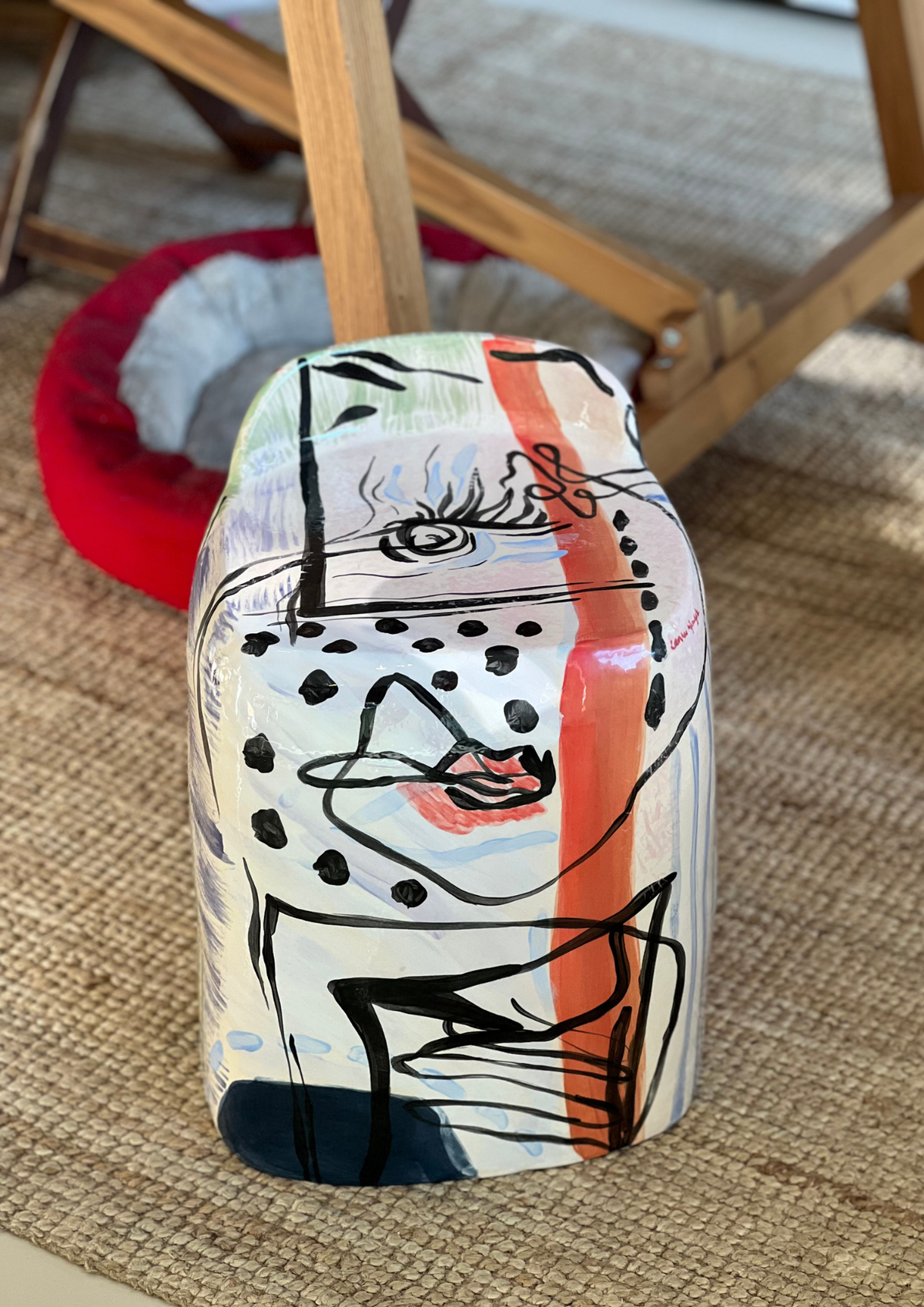 Omen seramik stool görünüm 2