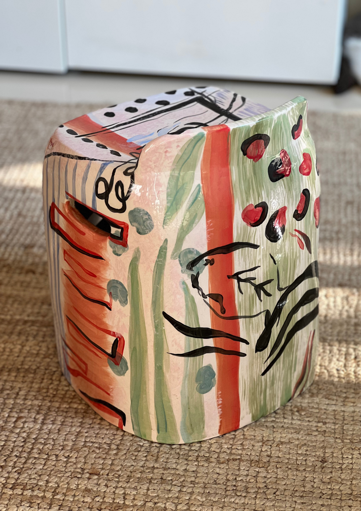 Omen seramik stool görünüm 5